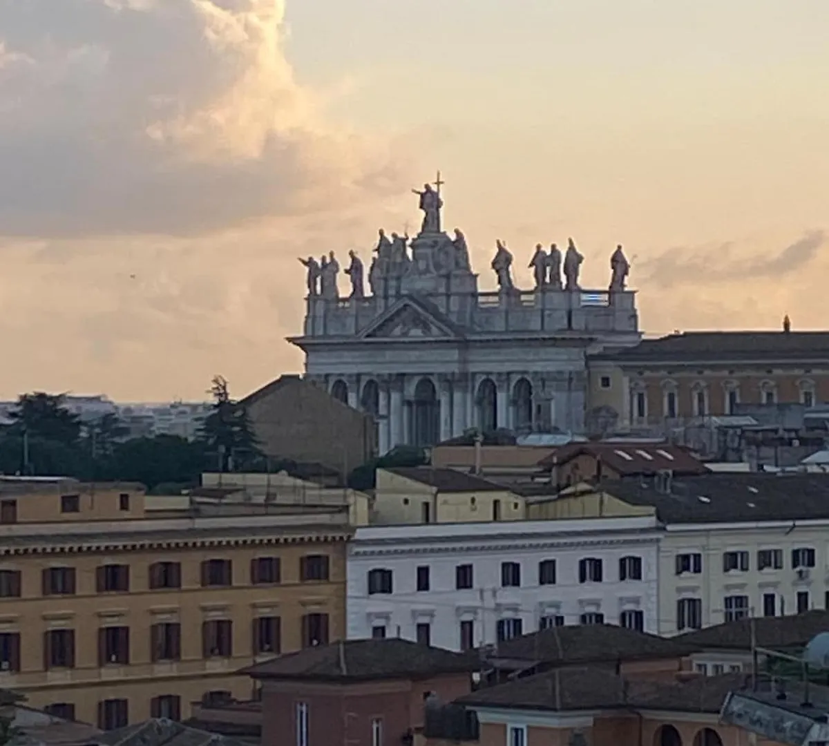 Urban Concept Santa Croce In Gerusalemme - Entire Apartment Rome