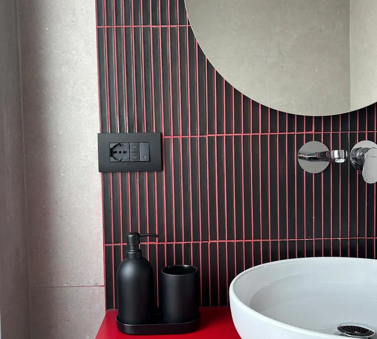 Urban Concept Santa Croce In Gerusalemme - Entire Apartment Rome