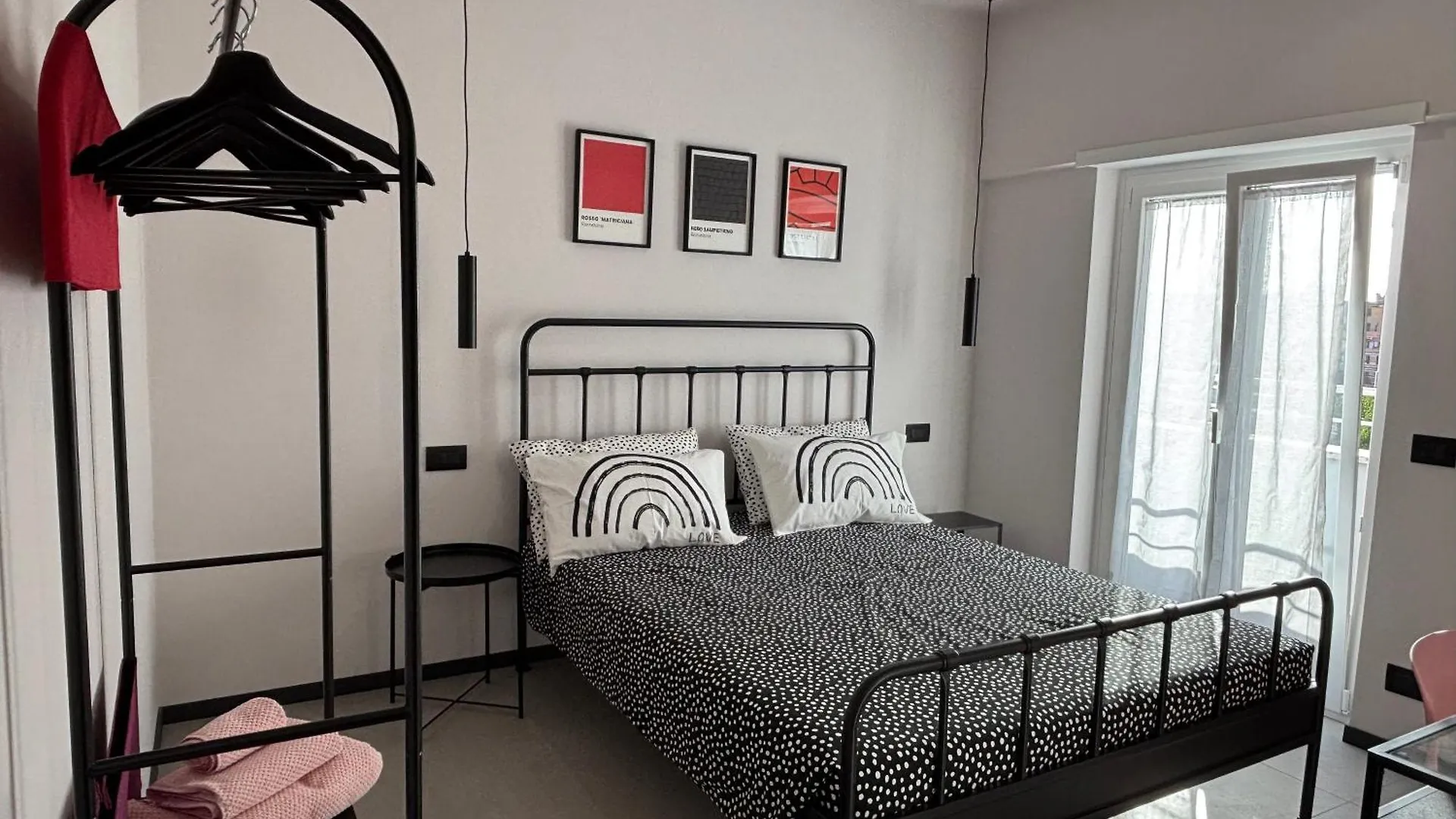 Urban Concept Santa Croce In Gerusalemme - Entire Apartment Rome